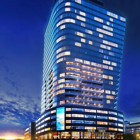 Hanza Tower Bohemia 23 & Pool * Stettin